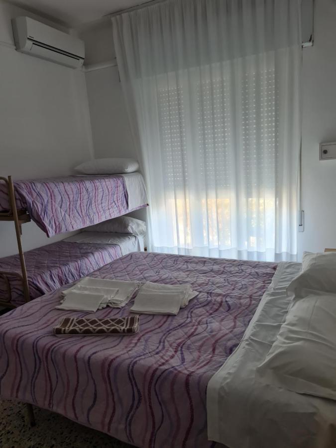 Hotel Marconi Miramare Rimini Esterno foto